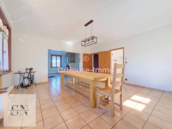 Maison à vendre 6 pièces de 221 m²