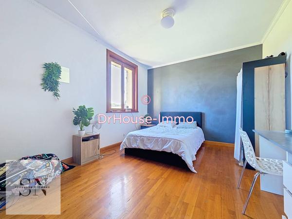 Maison à vendre 6 pièces de 221 m²