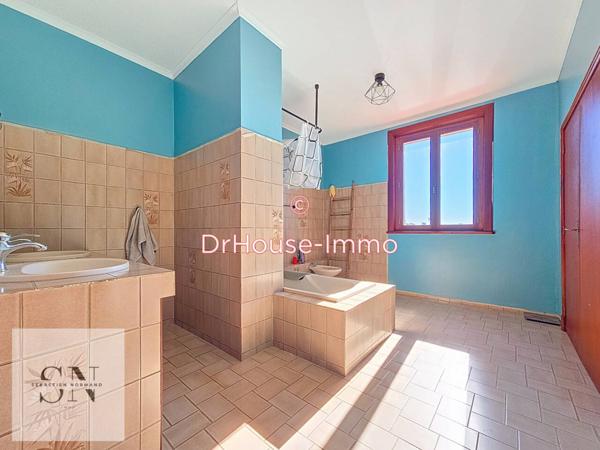 Maison à vendre 6 pièces de 221 m²