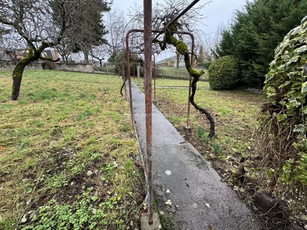 Vente Maison 4 pièces 130 m2 à Saint-Benoît-de-Carmaux