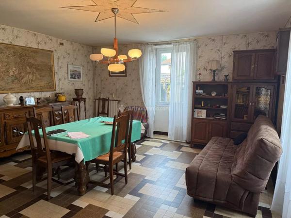Vente Maison 4 pièces 130 m2 à Saint-Benoît-de-Carmaux