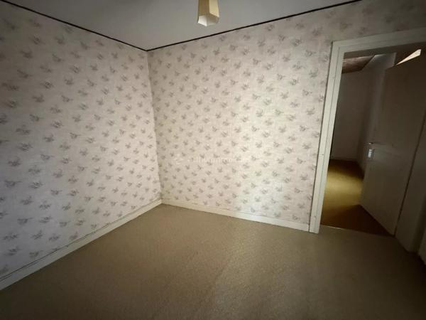 Vente Maison 4 pièces 130 m2 à Saint-Benoît-de-Carmaux