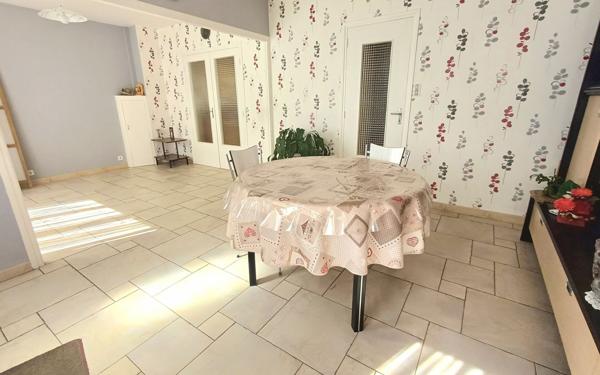 Maison à vendre    4 pièces • 90 m2 Marquise