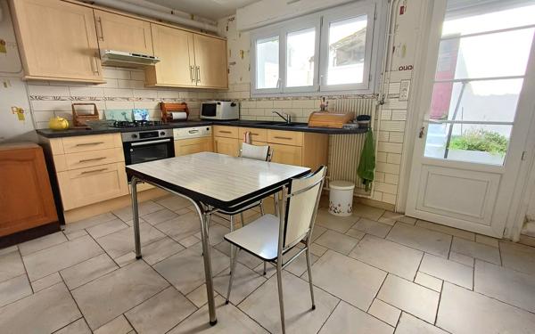 Maison à vendre    4 pièces • 90 m2 Marquise