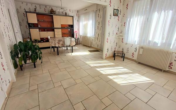 Maison à vendre    4 pièces • 90 m2 Marquise