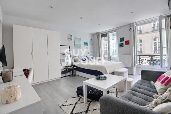 Très beau studio de 30.21 m² - Trinité/Opéra 75009