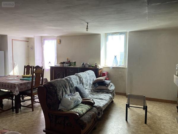 Maison à vendre à Saint-Gouéno dans les Côtes-d'Armor (22330), ref : 22115-3532