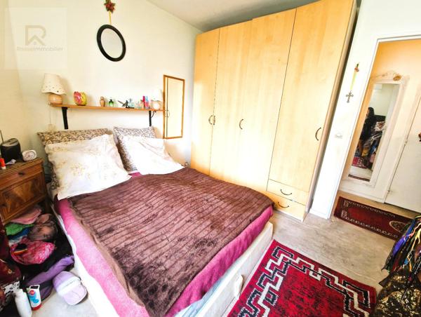 Appartement à COURBEVOIE (92400)