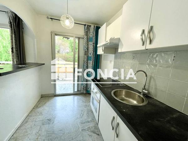 Location Appartement 2 pièces 36.8 m² - 165 CHEMIN LINTIER Vallauris 06220