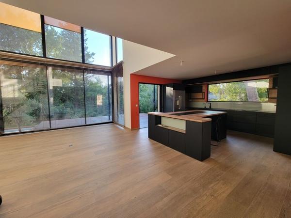 Maison à vendre |  Saint-Gély-du-Fesc |  5 pièces | 220 m²