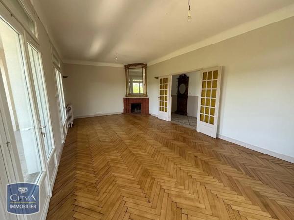 Appartement à louer 5 pièces 150m² Saint-Géry (24400)