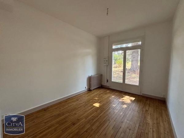 Appartement à louer 5 pièces 150m² Saint-Géry (24400)