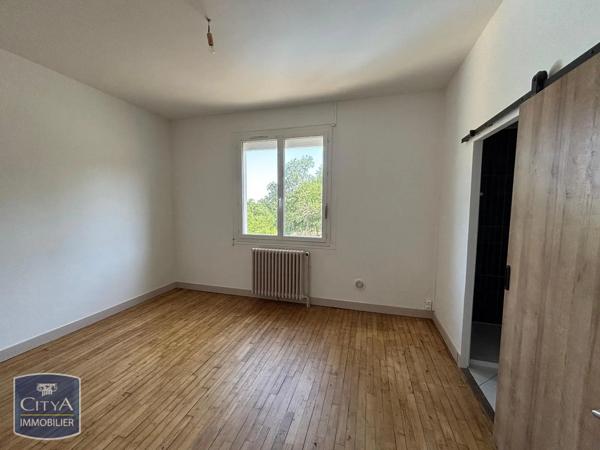 Appartement à louer 5 pièces 150m² Saint-Géry (24400)