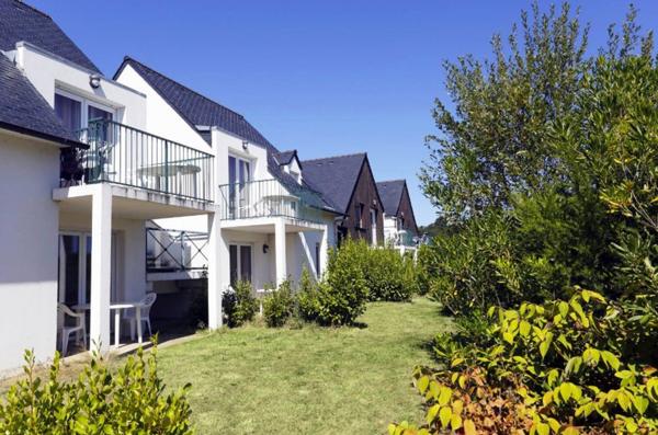 INVESTISSEMENT LOCATIF – SAINT-POL-DE-LEON – Résidence Nemea Les Roches *** - 6% de rentabilité