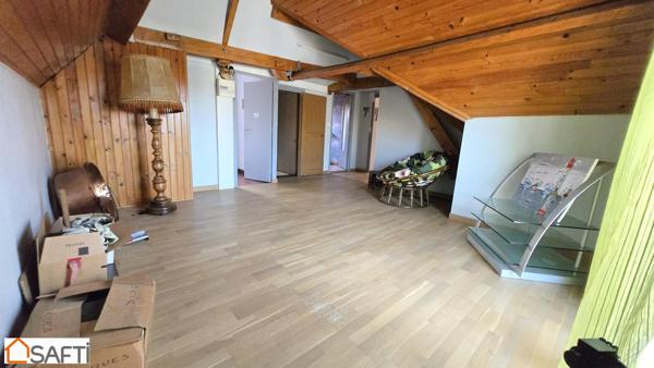 Grande maison familiale proche toutes commodités avec vue et accès privilégié au Lot