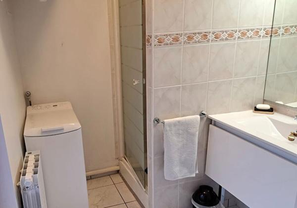 Appartement proche des Carmes avec jardin commun