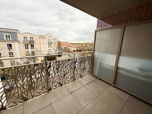 Appartement Cergy 3 pièce(s) 62.69 m2 €244 000 ** - Référence 2246