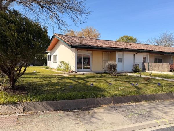Maison à louer à Parentis-en-Born dans les Landes (40160), ref : 40007-L10