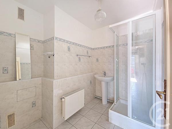 Appartement T3 à vendre  3 pièces - 66,75 m2 MARSEILLE - 13008