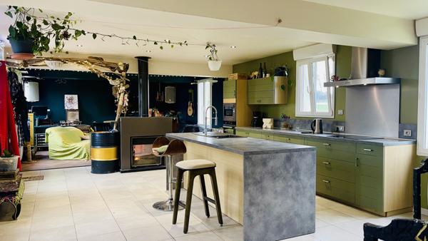 Ville (60400) Ancien corps de ferme