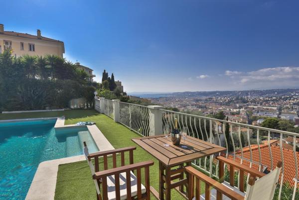 Maison à vendre  7 pièces - 261,30 m2 NICE - 06