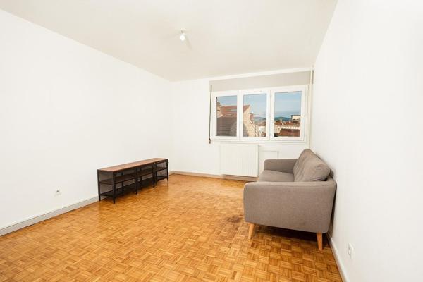 Appartement à SAINT-ETIENNE, 42000 - 3 pièces 53m²
