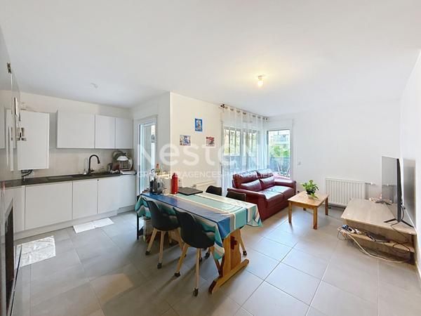 Appartement Bron T4 - 78m2 - 3 Chambres - Terrasse - Ultra récent - 69500 BRON