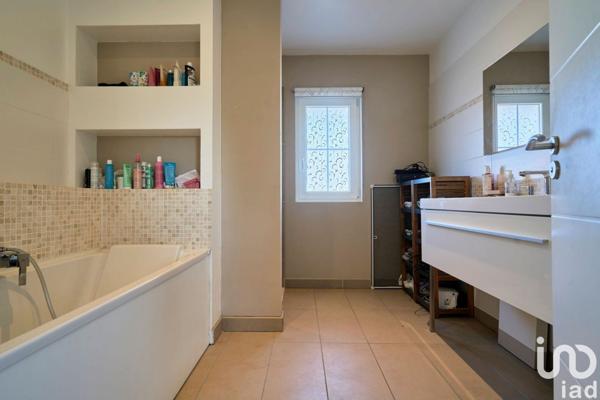 Maison 5 pièces de 140 m² à Orchies (59310)