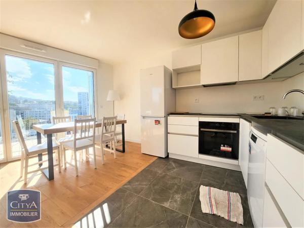 Appartement à louer 3 pièces 66.43m² Issy-les-Moulineaux (92130)