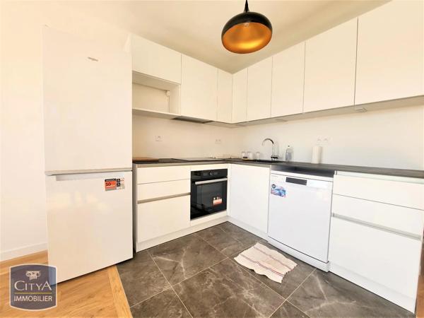 Appartement à louer 3 pièces 66.43m² Issy-les-Moulineaux (92130)