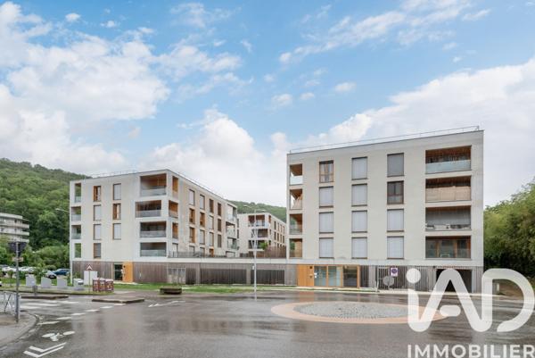 Appartement à vendre 3 pièces 64,9 m² Seyssins