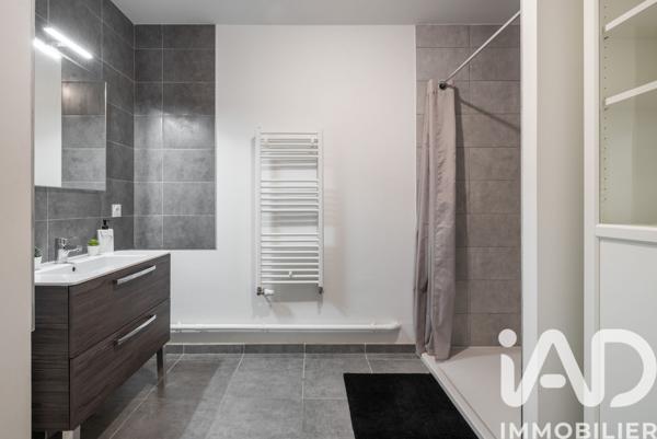 Appartement à vendre 3 pièces 64,9 m² Seyssins