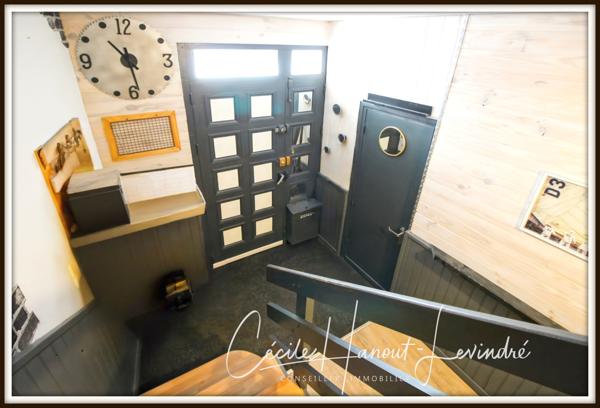 Pleine-Fougères (35610) PLEINE-FOUGERES - Centre Bourg - Propriété 100 m² (potentiel 240 m²) en pierre avec dépendances - Terrain 270