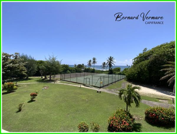 Appartement-studio de 30 m² - Piscine et accès plage.