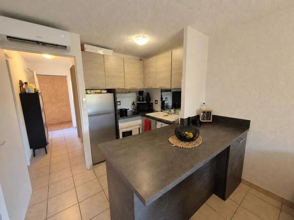 Vente                                                      Appartement
                        
                     2 pièces                      36 m2                     à Sainte-Maxime