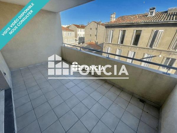 Location Studio 32.78 m² - 37/39 RUE BORDE Marseille 13008