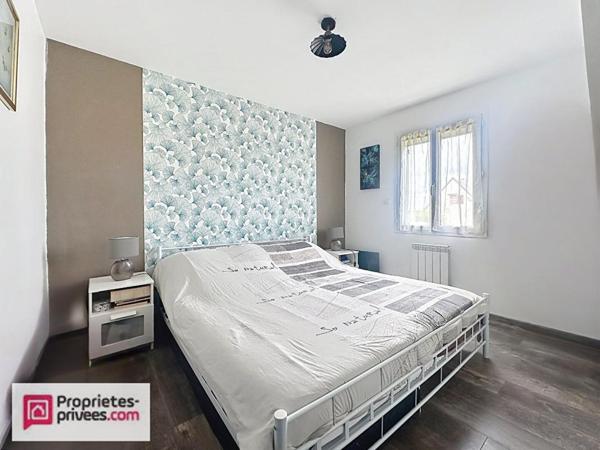 Une opportunité rare sur le marché de Pont-l'Évêque. Maison 4 pièces avec vie de plain-pied, jardin de 600 m² ? 262 500  FAI