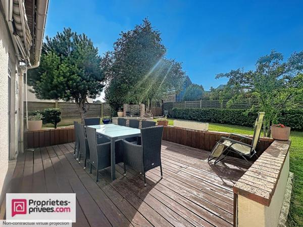 Une opportunité rare sur le marché de Pont-l'Évêque. Maison 4 pièces avec vie de plain-pied, jardin de 600 m² ? 262 500  FAI