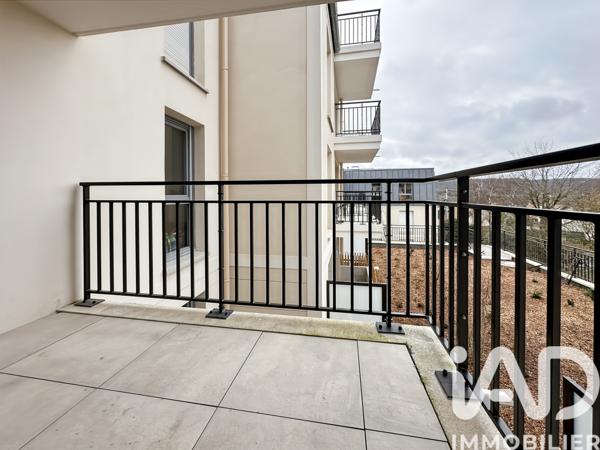 Location studio 26 m² Montlhéry