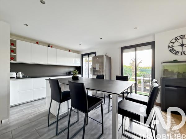 Maison à vendre 6 pièces 155 m² Chennevières-sur-Marne