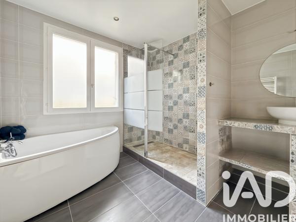 Maison à vendre 6 pièces 155 m² Chennevières-sur-Marne