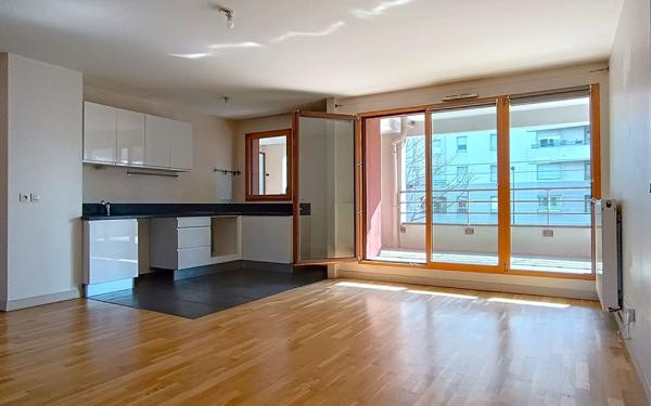 Appartement à vendre    4 pièces • 92,47 m2 Villeurbanne