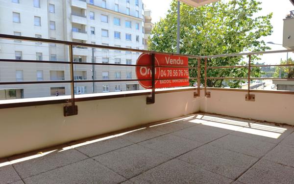 Appartement à vendre    4 pièces • 92,47 m2 Villeurbanne