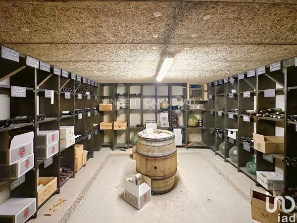 Maison 9 pièces de 270 m² à Sanary-sur-Mer (83110)