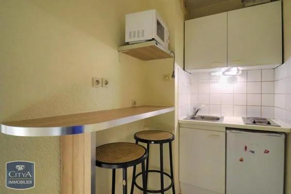 Appartement à louer 1 pièce 18.5m²