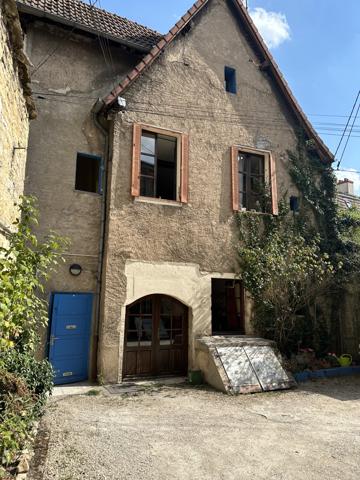 Duplex
                                                                                                                                                                                                                                                                                                                        3 pièce(s)                                                                                                                                                                                                          1 chambre(s)                                                                                                                                                                                                          92  m²