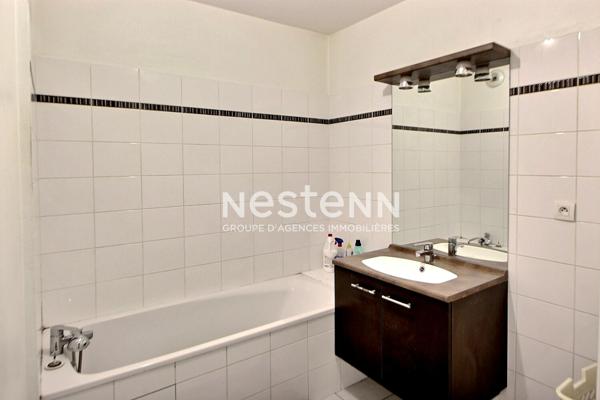 NESTENN#VENISSIEUX#CENTRE VILLE#APPARTEMENT#T4#78m²M²#BALCON#PROCHE METRO LIGNE D#TRANSPORT#RESIDENCE RECENTE#COMMODITÉS