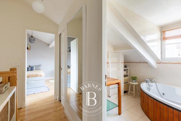 Saint-Germain-en-Laye, Maison 4 Chambres -  107 m² à vendre