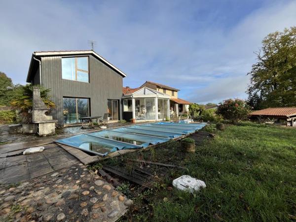 Maison à vendre |  Dignac |  6 pièces | 205 m²