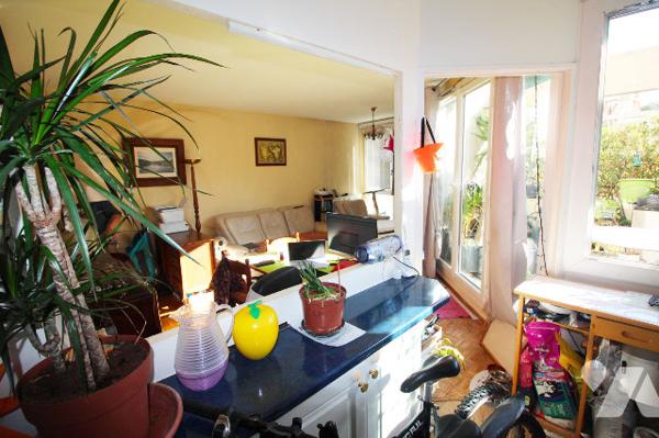 Appartement T3 agréable de 70m2 (Carrez) avec sa belle terrasse de 7m2, quartier Gèze (15e, Calade)